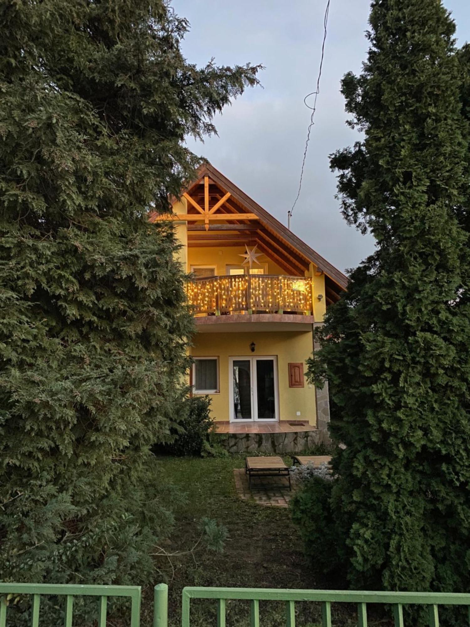 Villa Elisa Vonyarcvashegy Bagian luar foto